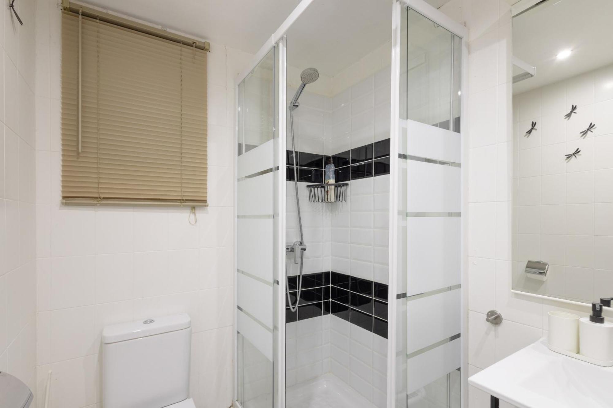 Bonito Piso Cerca De Park Guell Apartment Barcelona Ngoại thất bức ảnh